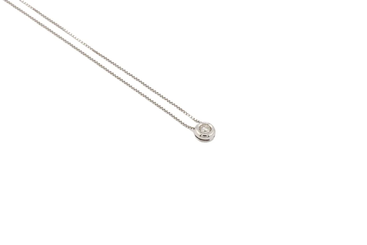 Collier en or blanc avec point lumineux sold by 58 Facettes