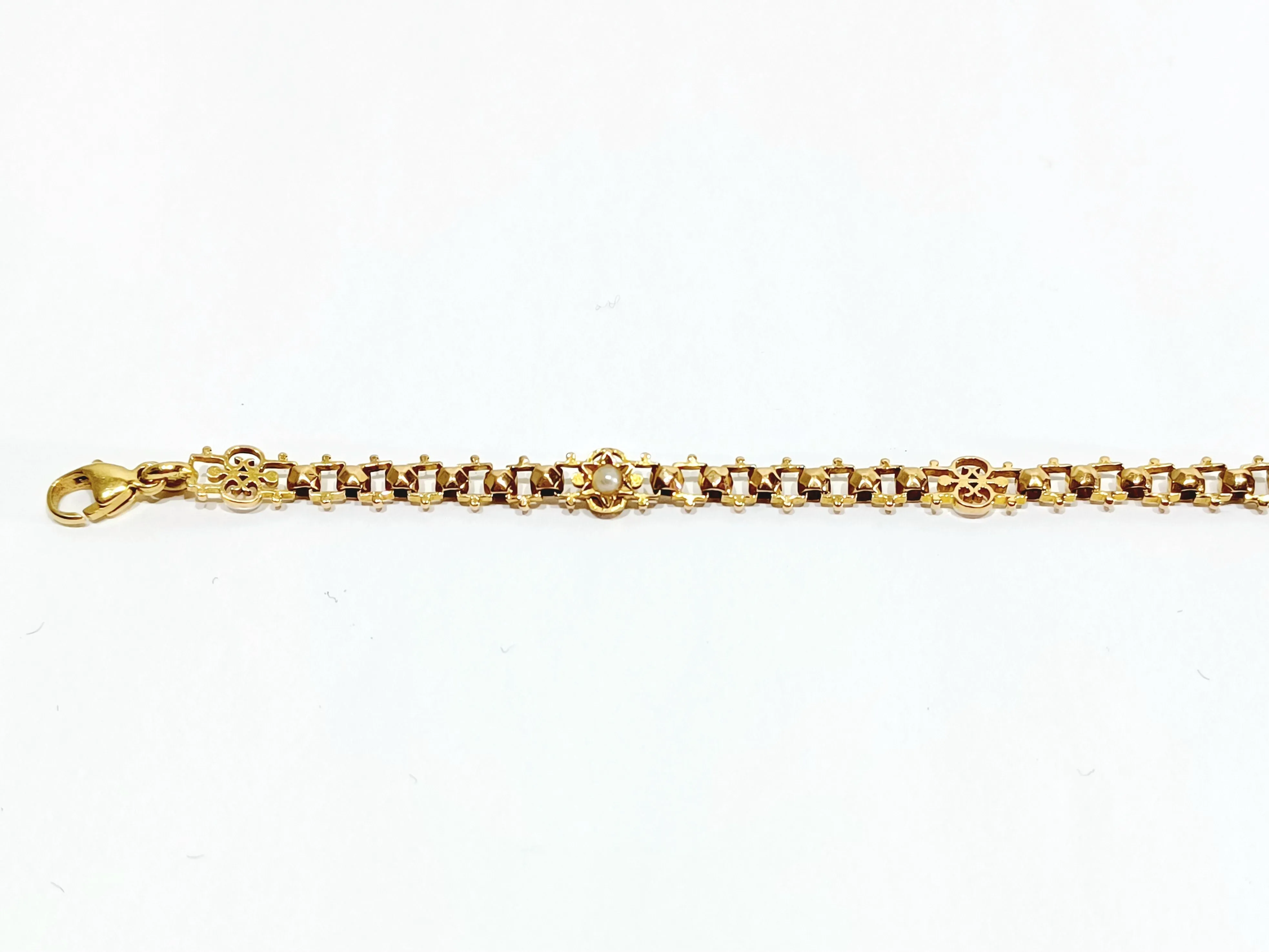 Bracelet en or rose et perles sold by 58 Facettes product image thumbnail 4