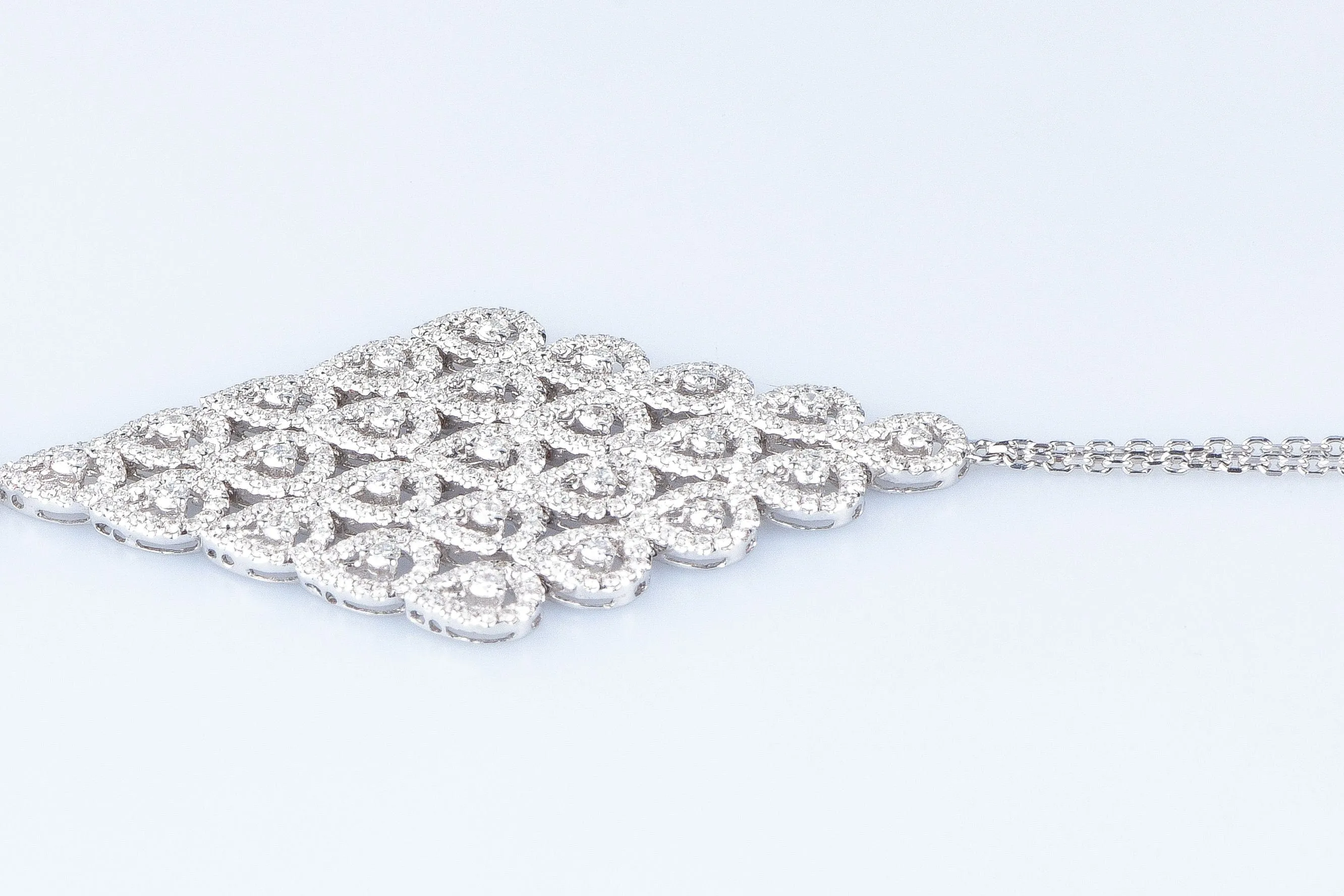 Bijou de main haute joaillerie or blanc sold by 58 Facettes product image thumbnail 5