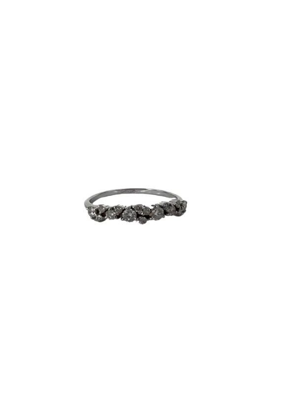 Thin half alliance diamond ring sold by 58 Facettes