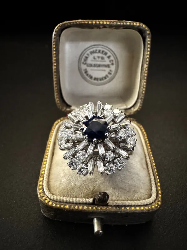 Bague avec saphir et diamants sold by 58 Facettes