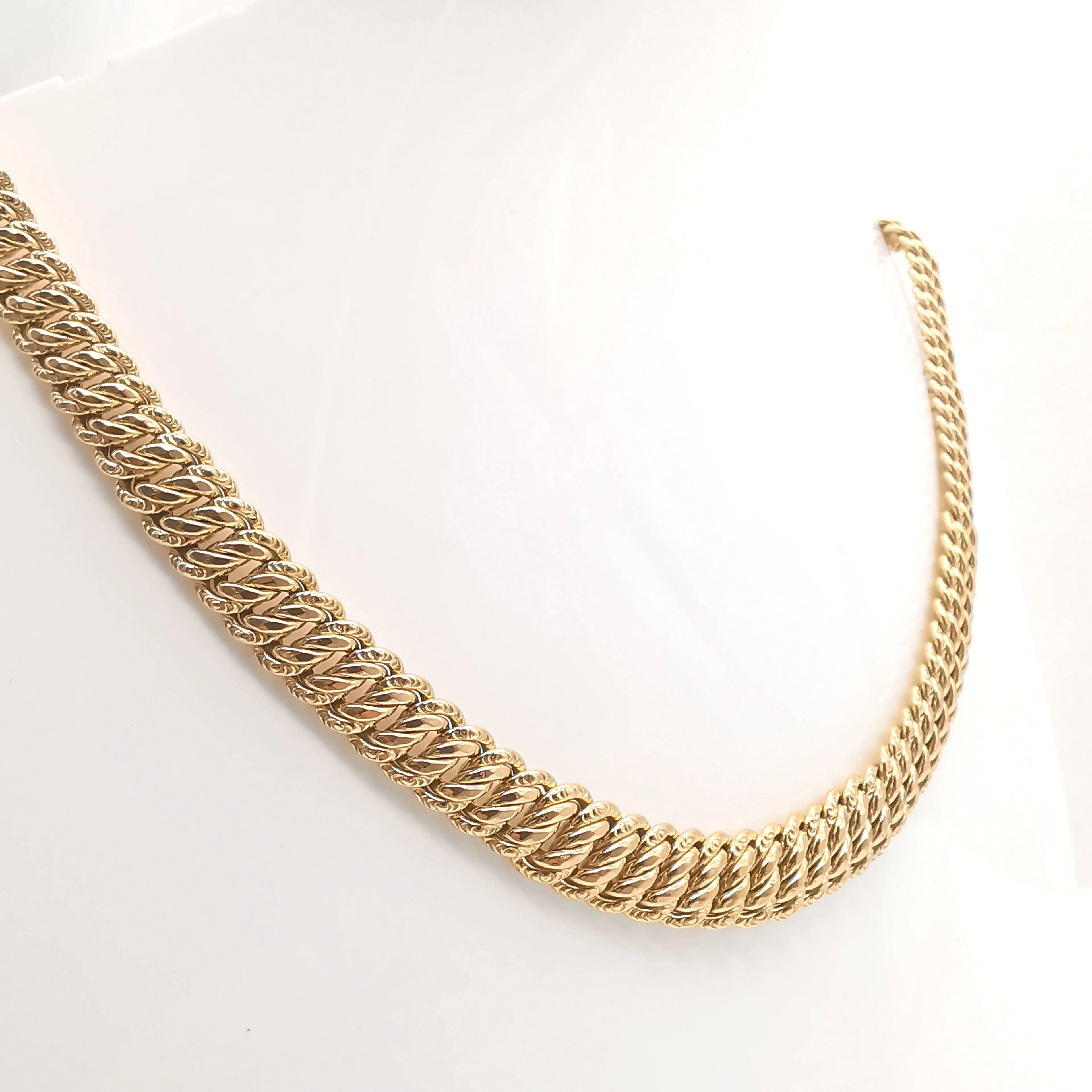 Collier maille américaine en or jaune sold by 58 Facettes product image thumbnail 3