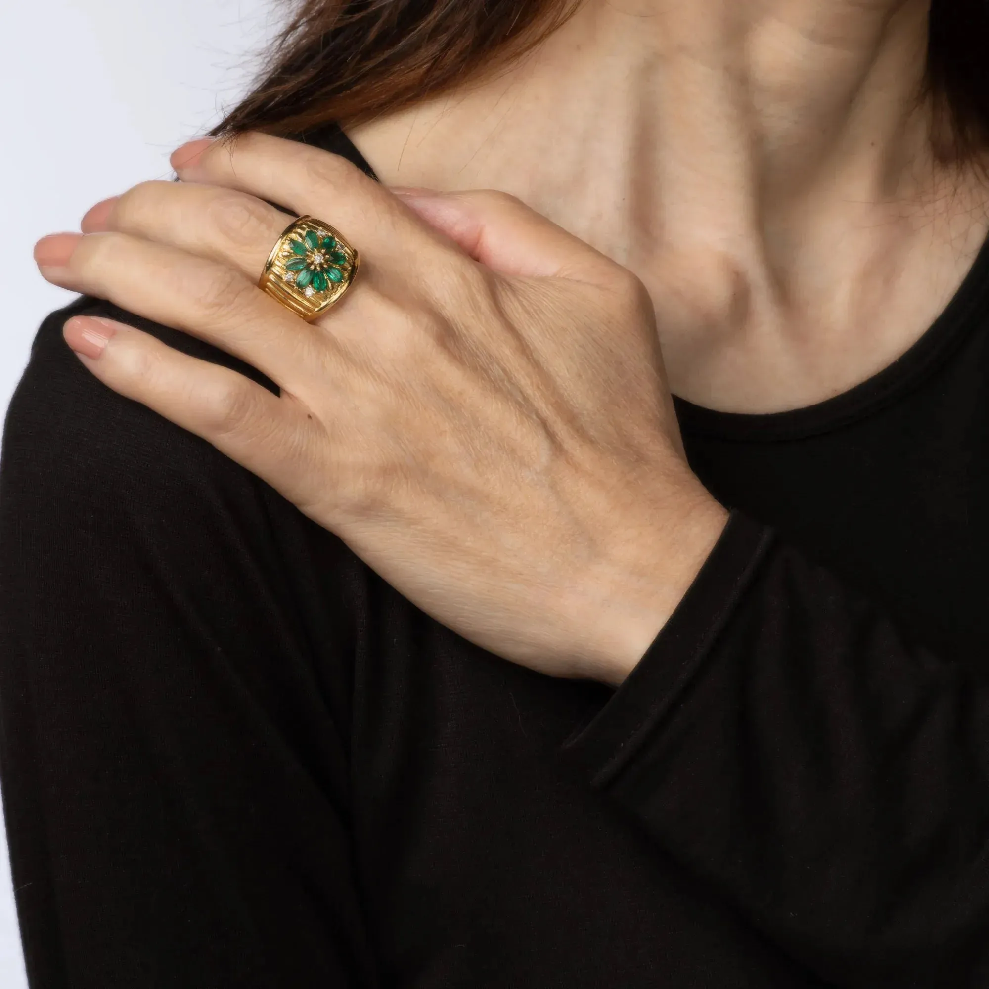 Bague Cigare Diamant Émeraude Vintage Or Jaune sold by 58 Facettes product image thumbnail 2
