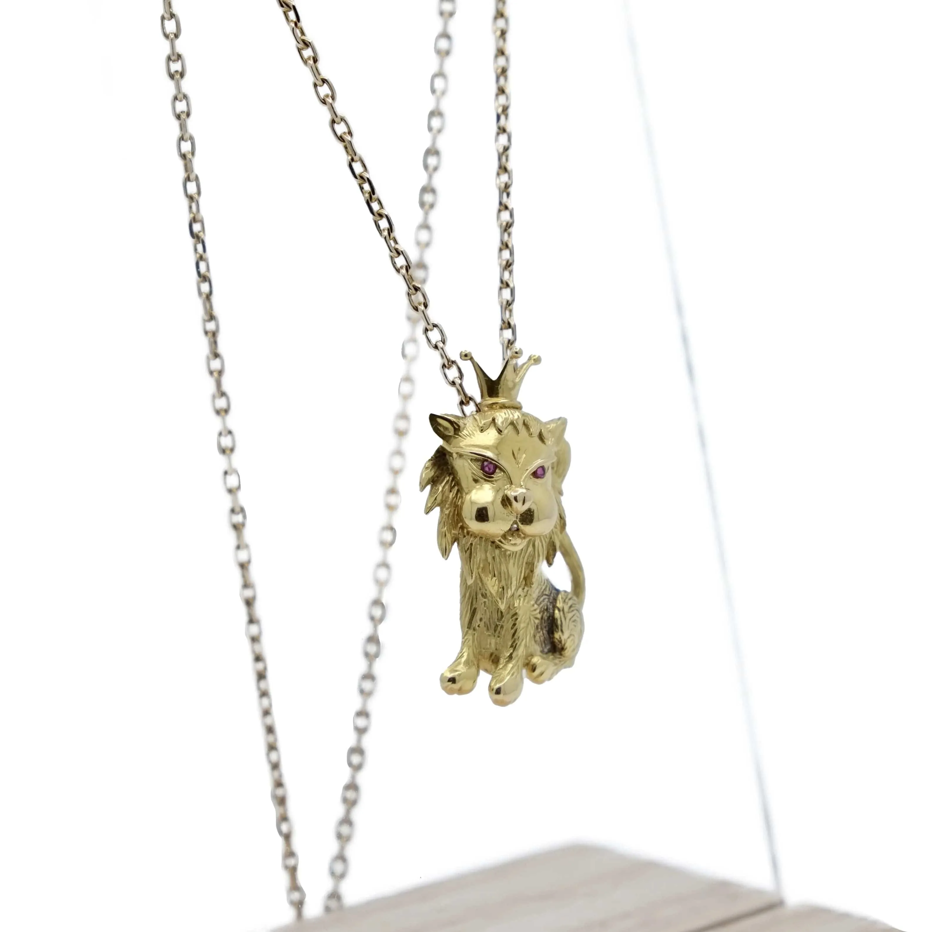 Pendentif Roi Lion Or jaune Rubis sold by 58 Facettes product image thumbnail 4