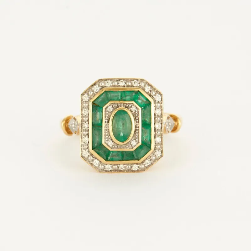 Bague style Art Déco émeraude diamants or jaune sold by 58 Facettes