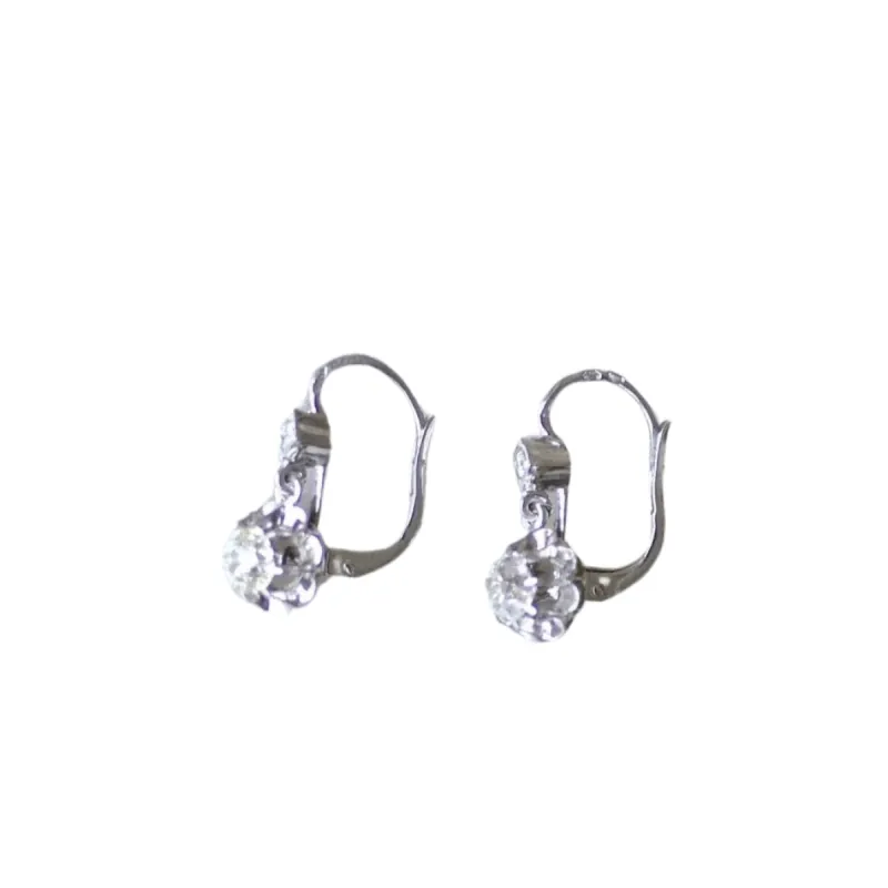 Boucles d'oreilles Dormeuses Diamants 0.55 Carat sold by 58 Facettes