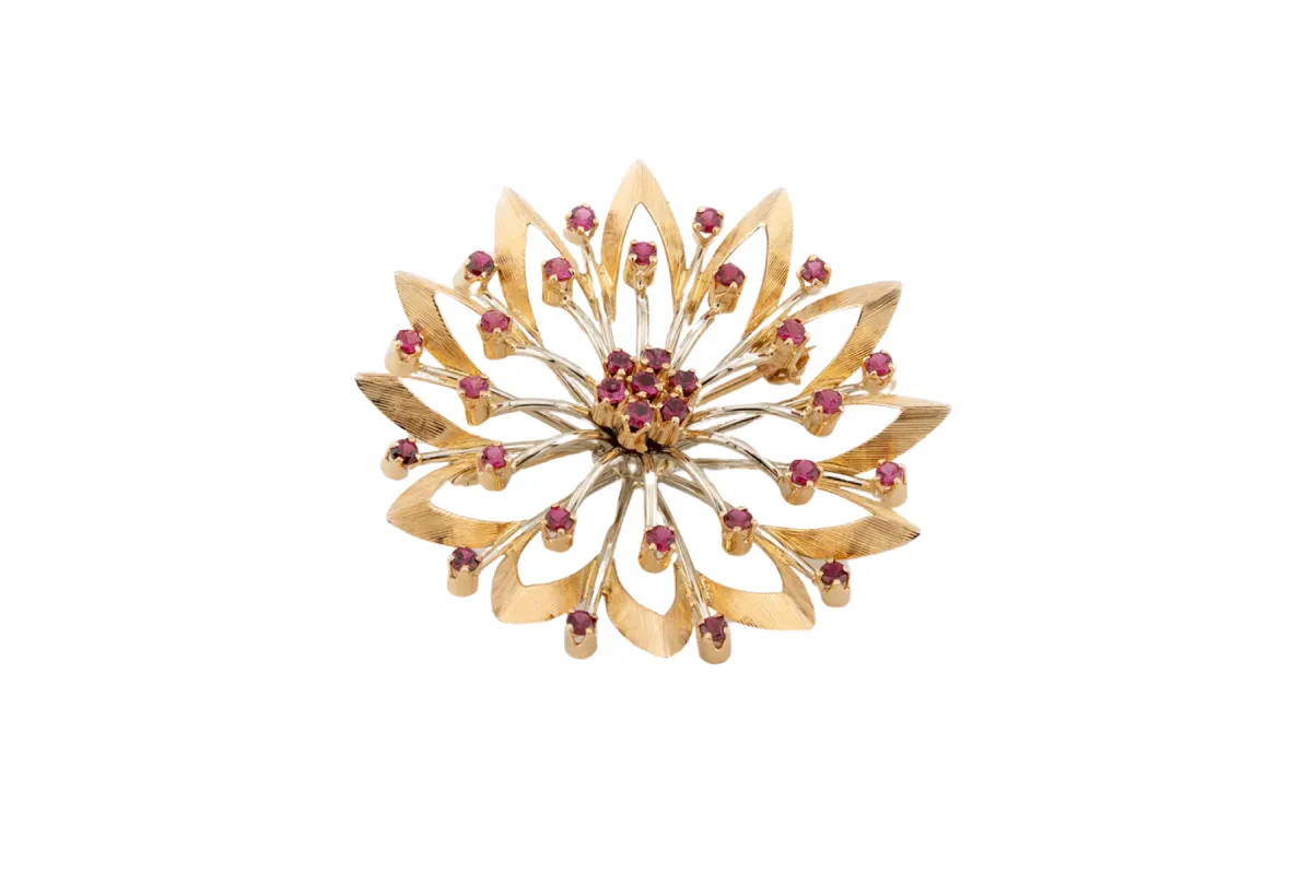 Broche fleur en or jaune avec rubis sold by 58 Facettes