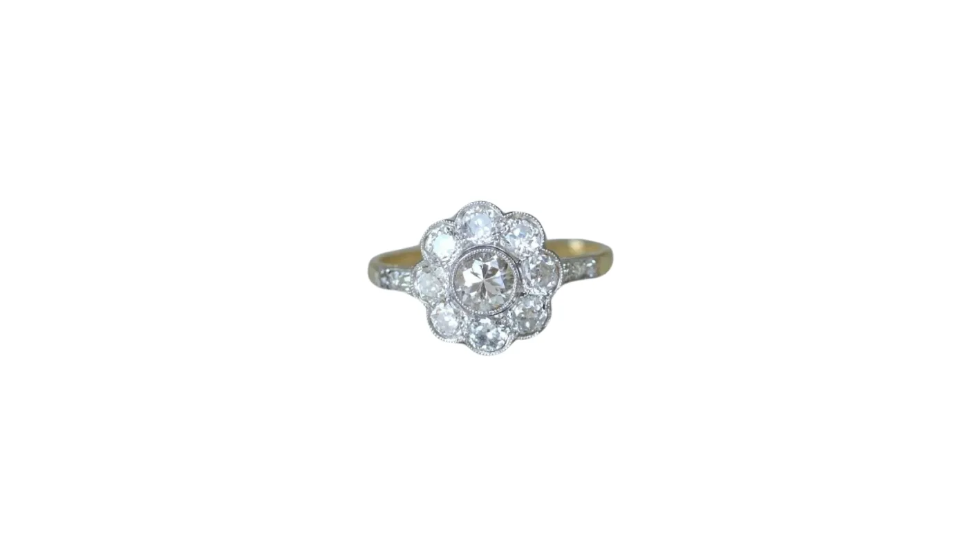 Bague marguerite or jaune platine et diamants sold by 58 Facettes