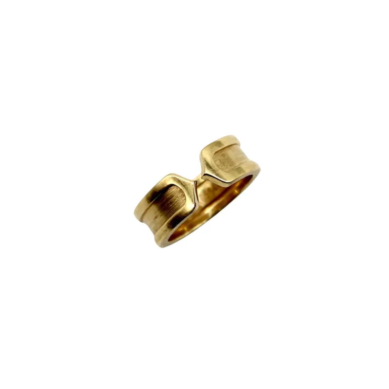 CARTIER - Vintage Gold Double C Ring sold by 58 Facettes