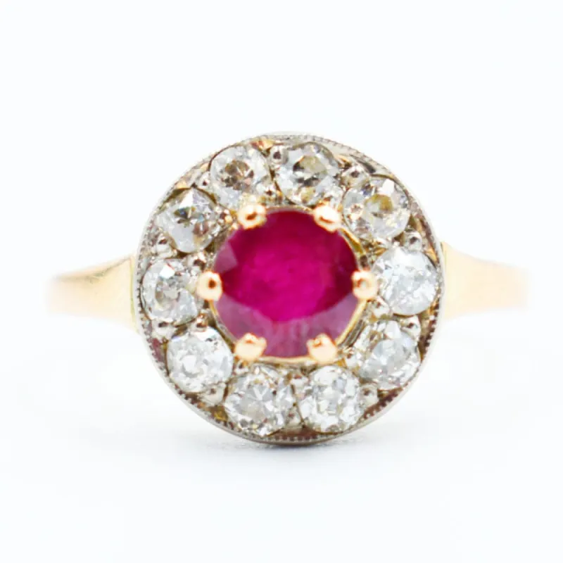 Bague ancienne or platine rubis diamants sold by 58 Facettes