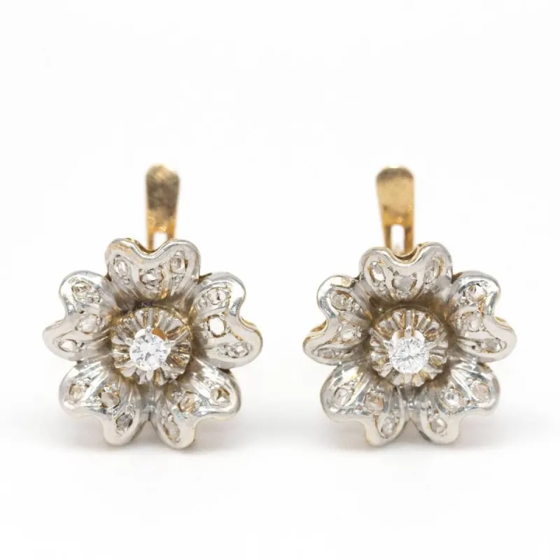 Boucles d'oreilles fleurs bicolores et diamants sold by 58 Facettes