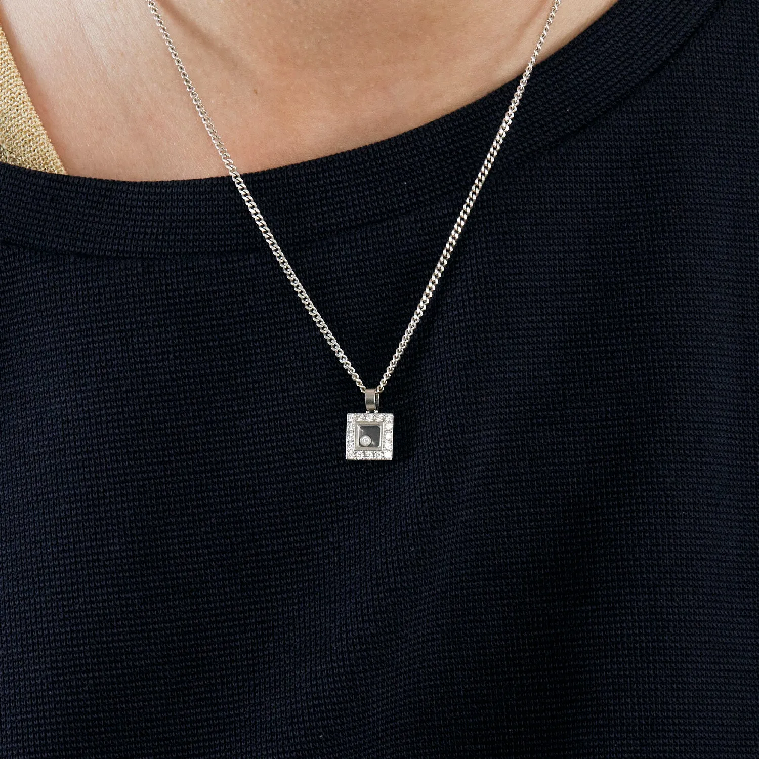 Chopard Happy Diamonds- Pendentif en or gris et diamants sold by 58 Facettes product image thumbnail 2