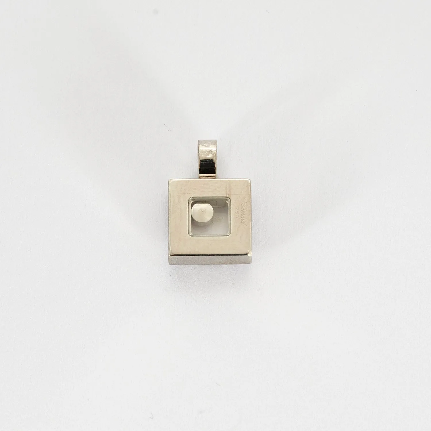 Chopard Happy Diamonds- Pendentif en or gris et diamants sold by 58 Facettes product image thumbnail 4