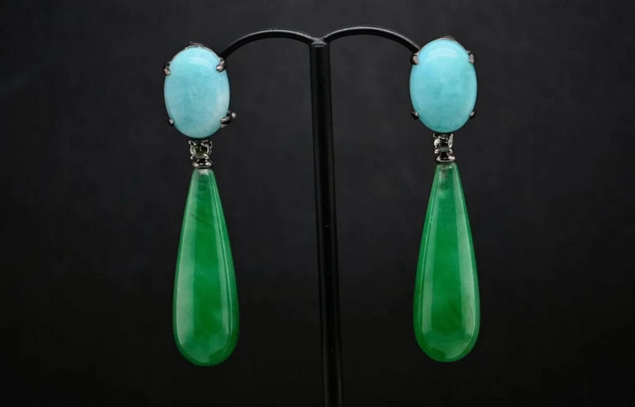 Boucles d'oreilles en or noir avec embellissements d'amazonite, de jade et de saphir sold by 58 Facettes product image thumbnail 2