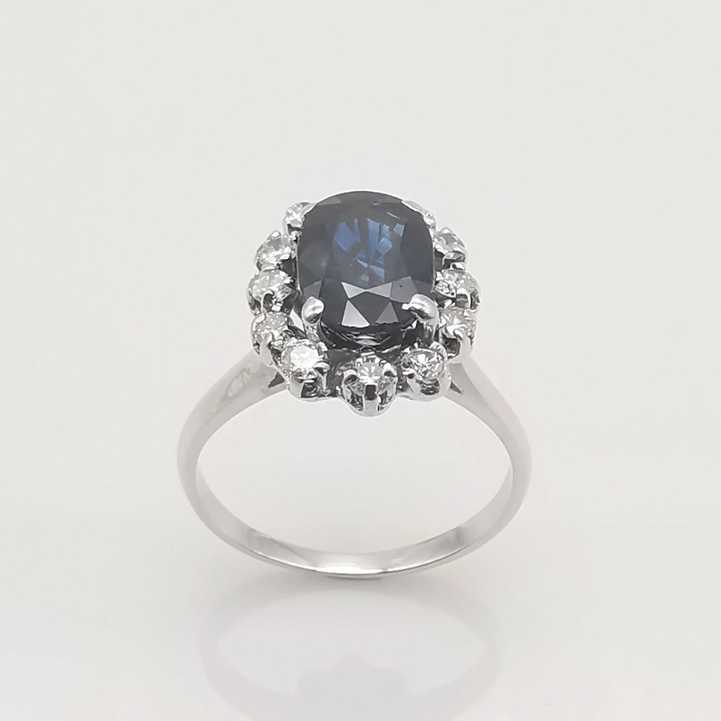 Bague en or saphir et diamants sold by 58 Facettes product image thumbnail 4