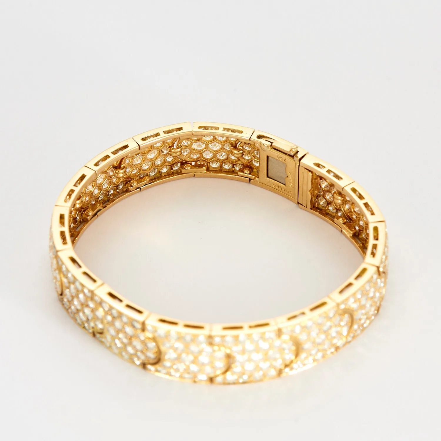 CARTIER - Bracelet Arcadie or jaune et diamants sold by 58 Facettes product image thumbnail 4
