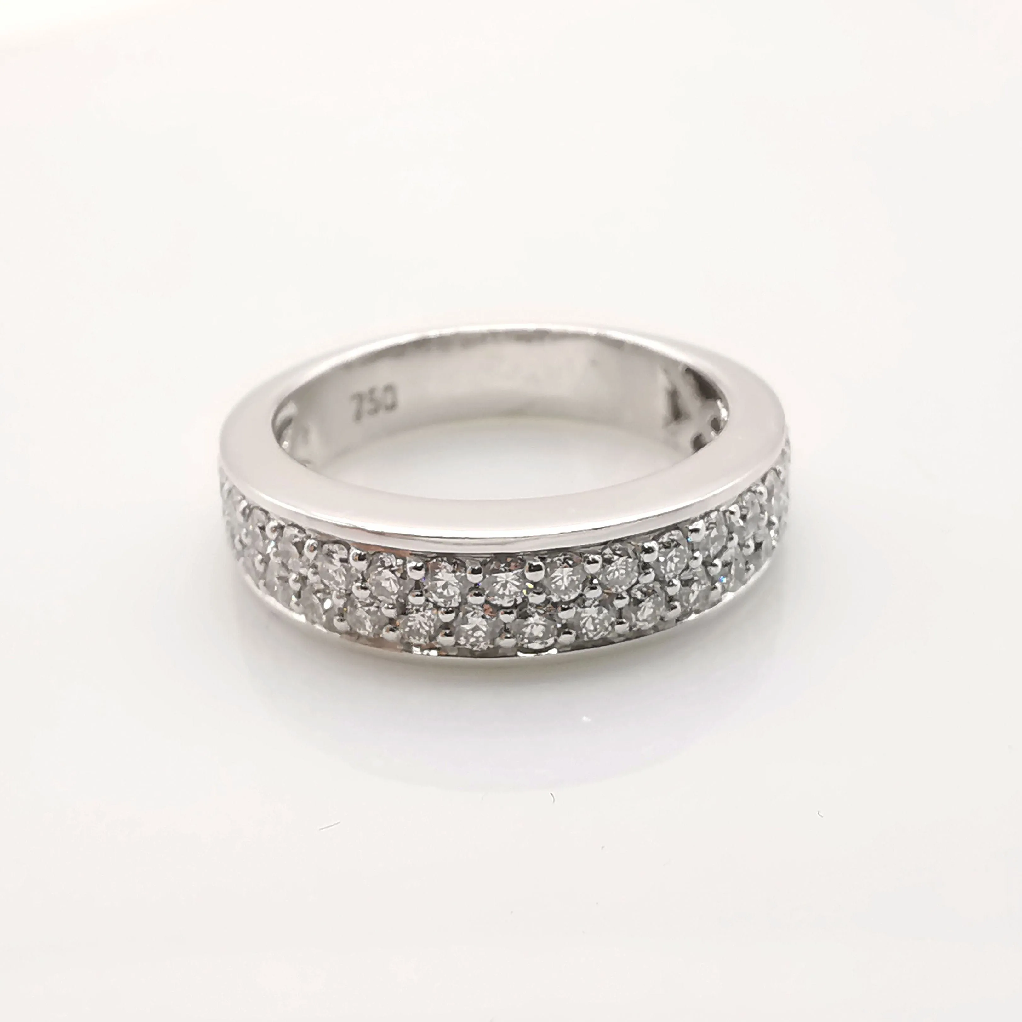 Bague or blanc pavage Diamants sold by 58 Facettes product image thumbnail 2