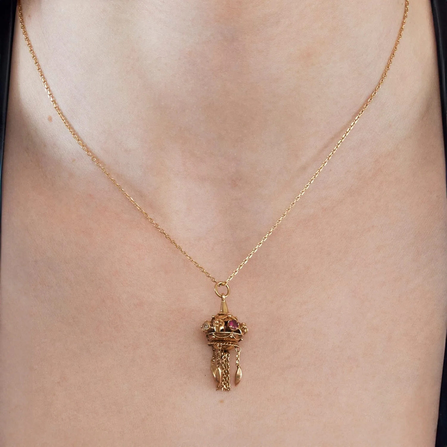 Pendentif breloque or jaune et pierres fantaisies sold by 58 Facettes product image thumbnail 2