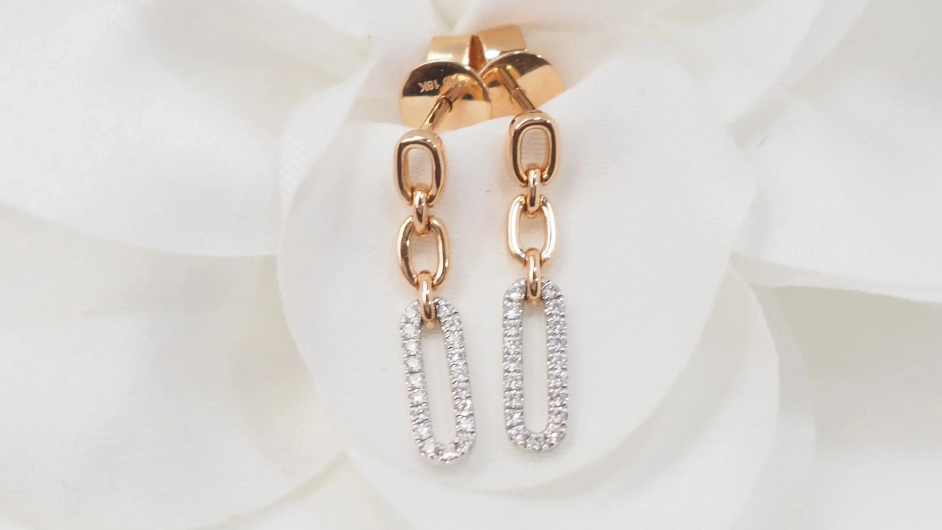 Pendants d'oreilles or bicolore et diamants sold by 58 Facettes product image thumbnail 3