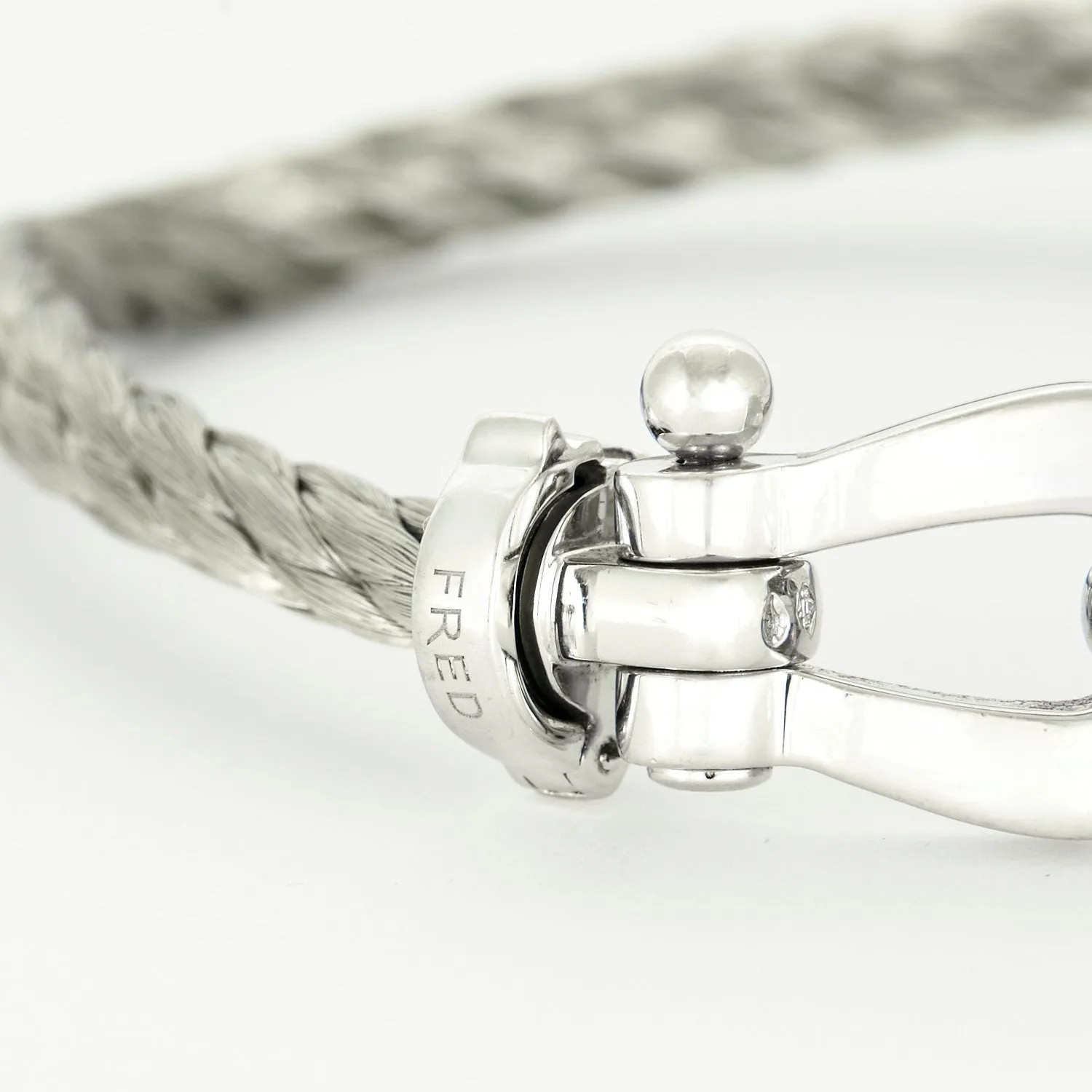 FRED - Bracelet Force 10 or gris et acier sold by 58 Facettes product image thumbnail 4