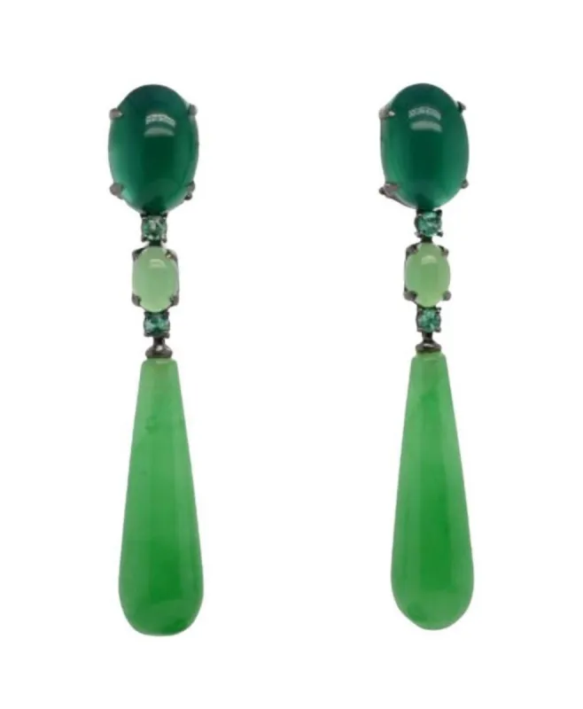 Boucles d'oreilles en agate verte et jade, serties d'émeraudes 32 carats sold by 58 Facettes