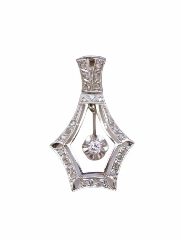 Grand pendentif Art Déco or blanc et diamants sold by 58 Facettes