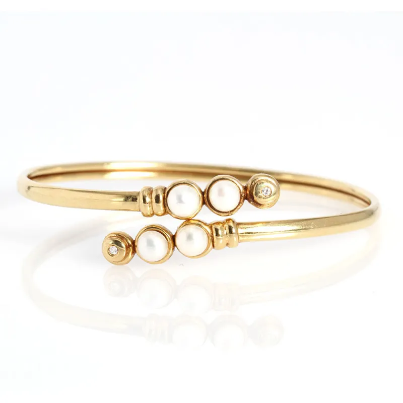 bracelet en or avec perles et diamants sold by 58 Facettes