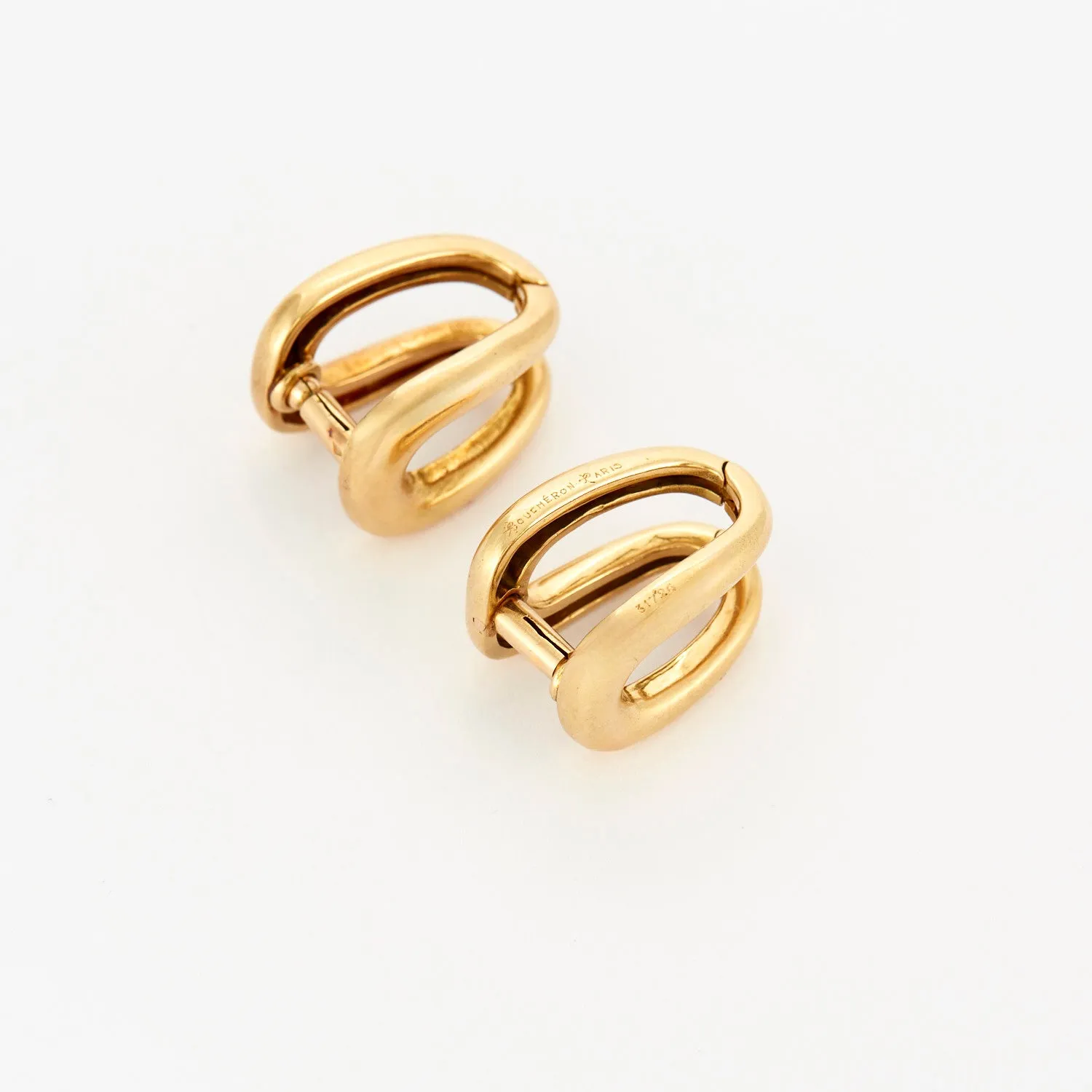 BOUCHERON- Paire de Boutons de manchettes en or jaune sold by 58 Facettes