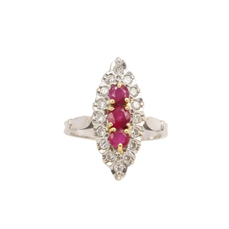 Bague marquise vintage rubis et diamants sold by 58 Facettes