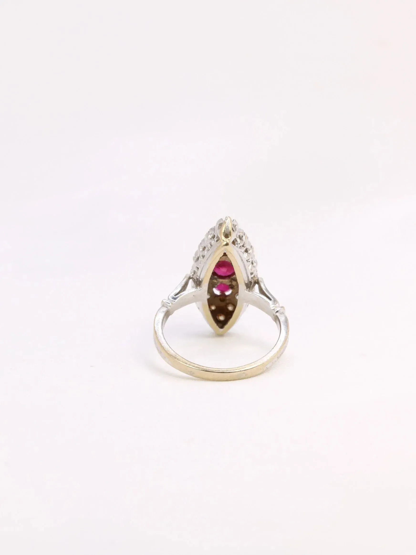 Bague marquise vintage rubis et diamants sold by 58 Facettes product image thumbnail 5