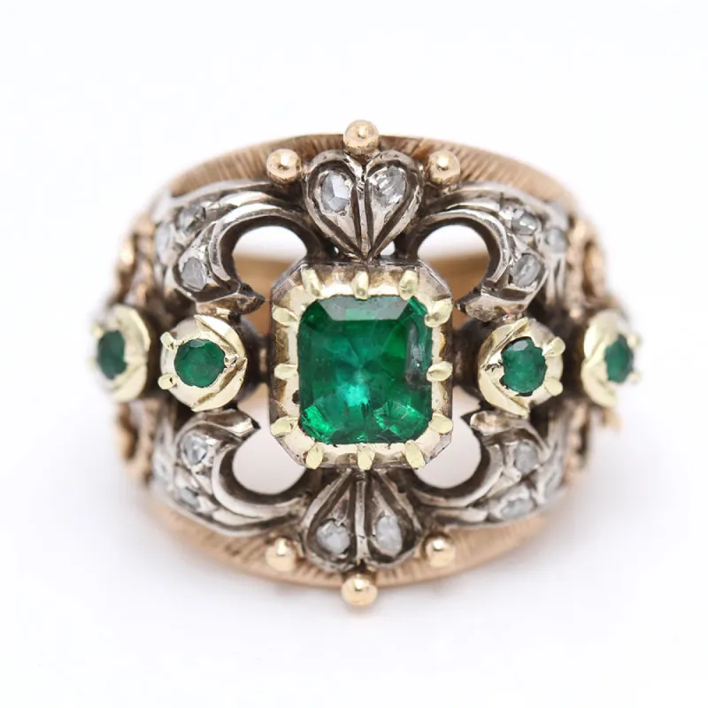 bague en or avec émeraudes et diamants sold by 58 Facettes