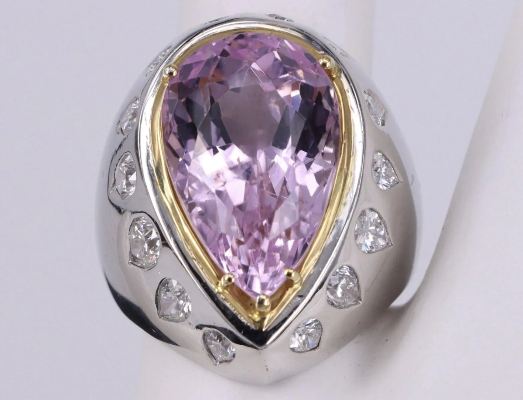pear amethyst and diamond statement white gold ring sold by 58 Facettes product image thumbnail 2