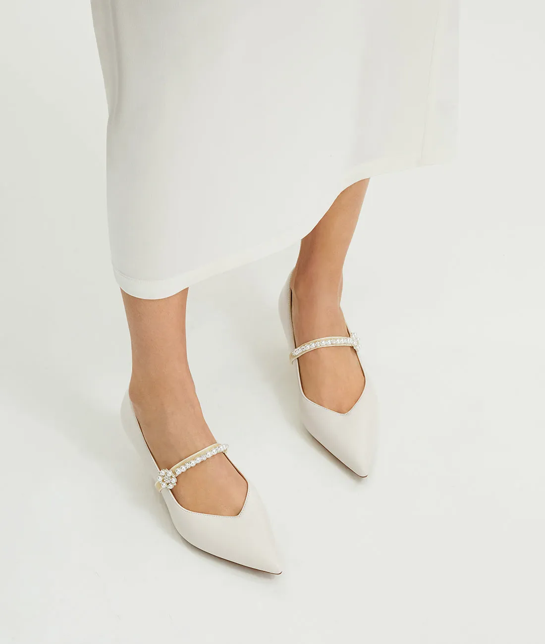 Snowdrop Pearl Belt sold by 7OR9 product image thumbnail 2