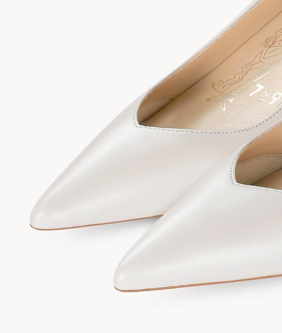 Jasmine Pump - Final Sale sold by 7OR9 product image thumbnail 2