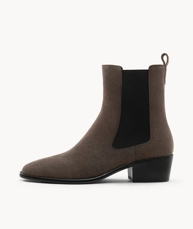 Nut Air-touch Foam Boot sold by 7OR9