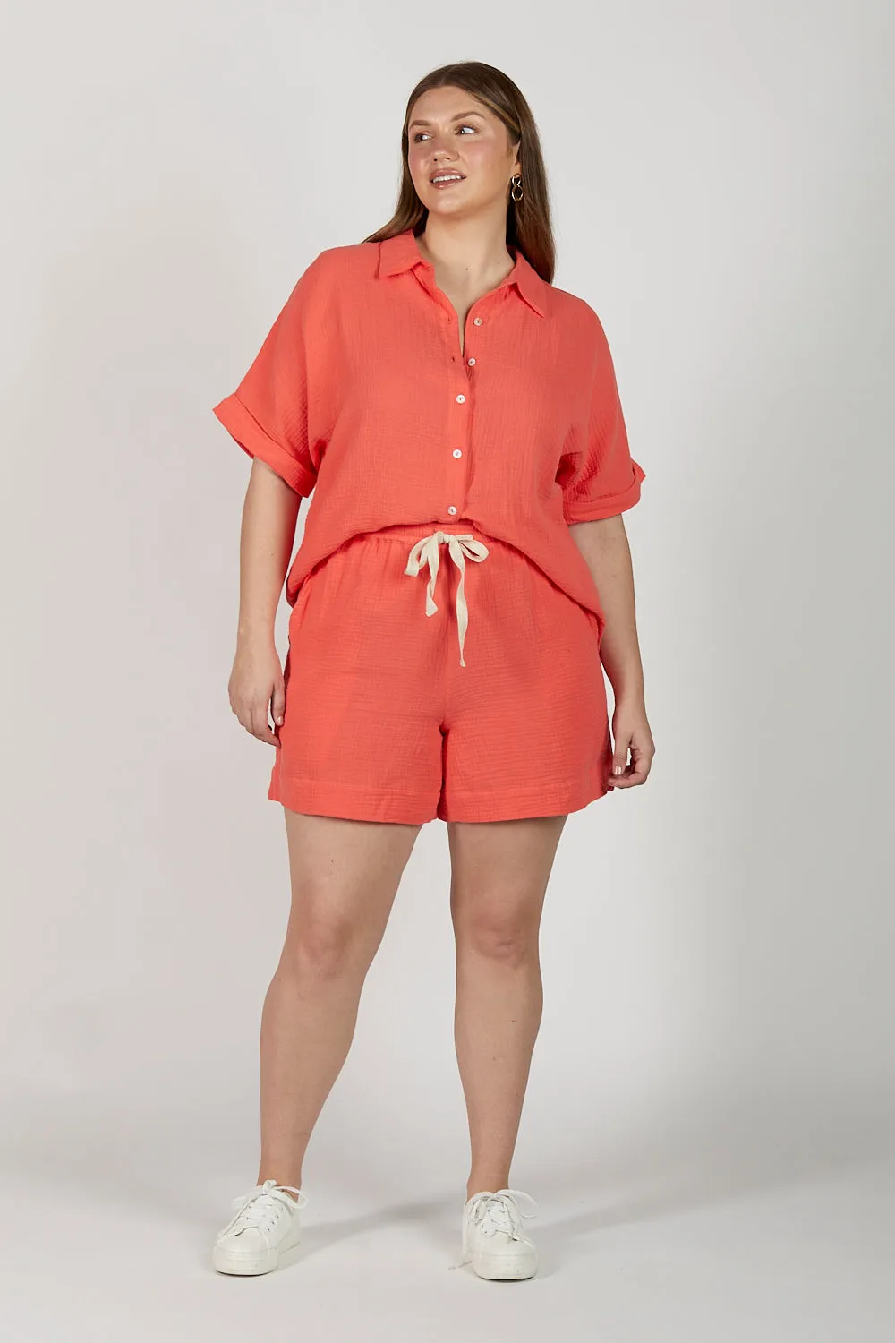 Breezy Crinkle Cotton Relaxed Shorts in Candlelight sold by Adrift product image thumbnail 4