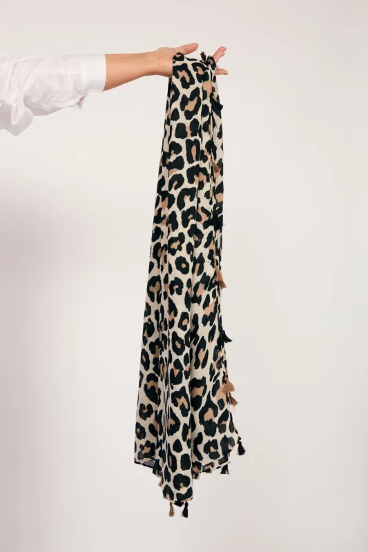 Leo Scarf sold by Adrift