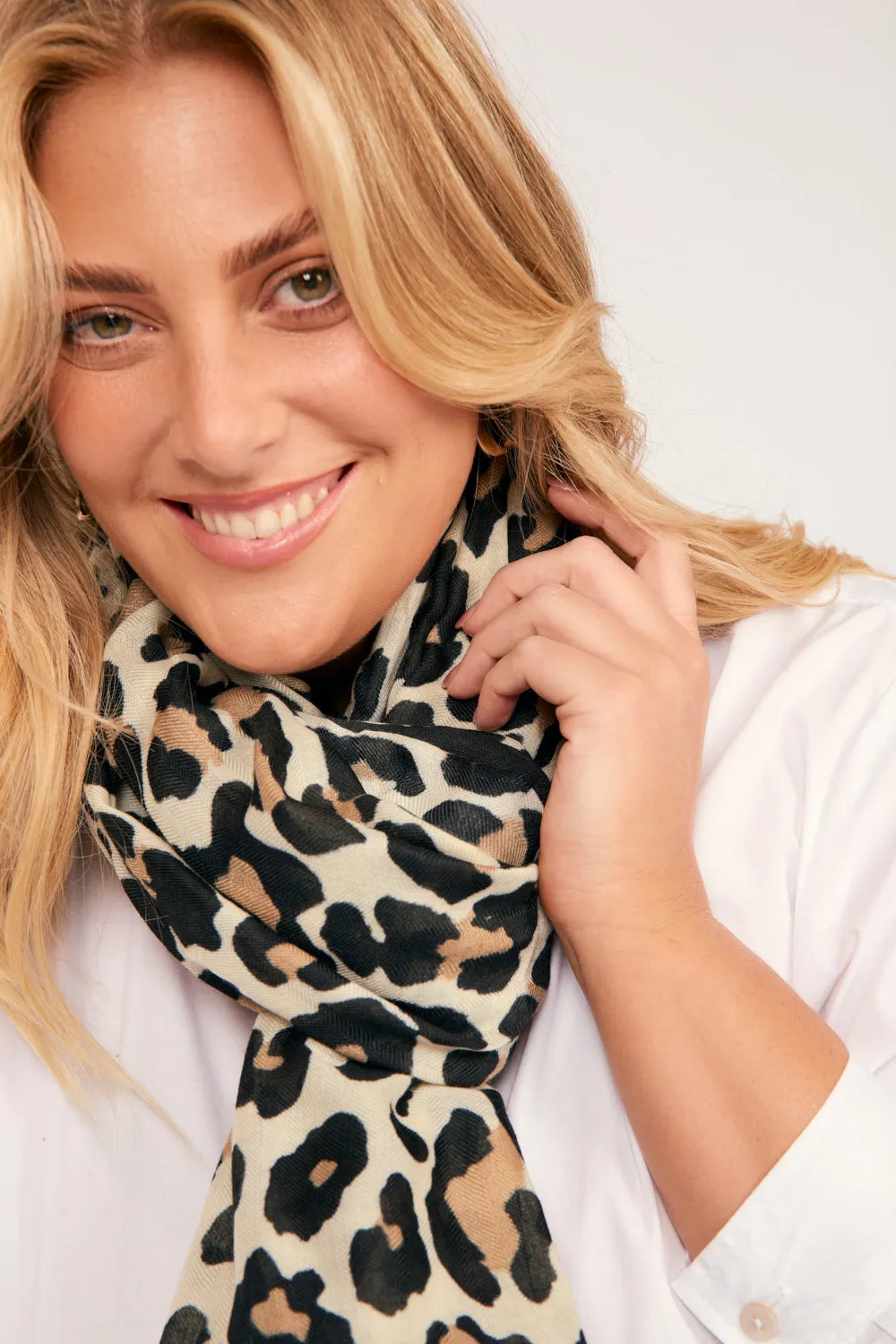 Savanna Scarf sold by Adrift product image thumbnail 3