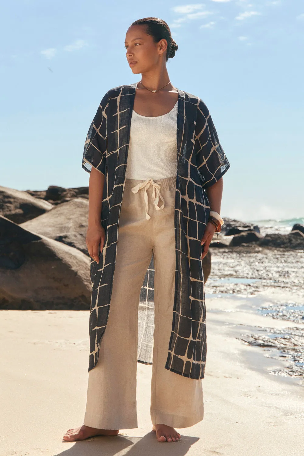 Liv Linen Duster in Woven Echo sold by Adrift product image thumbnail 2