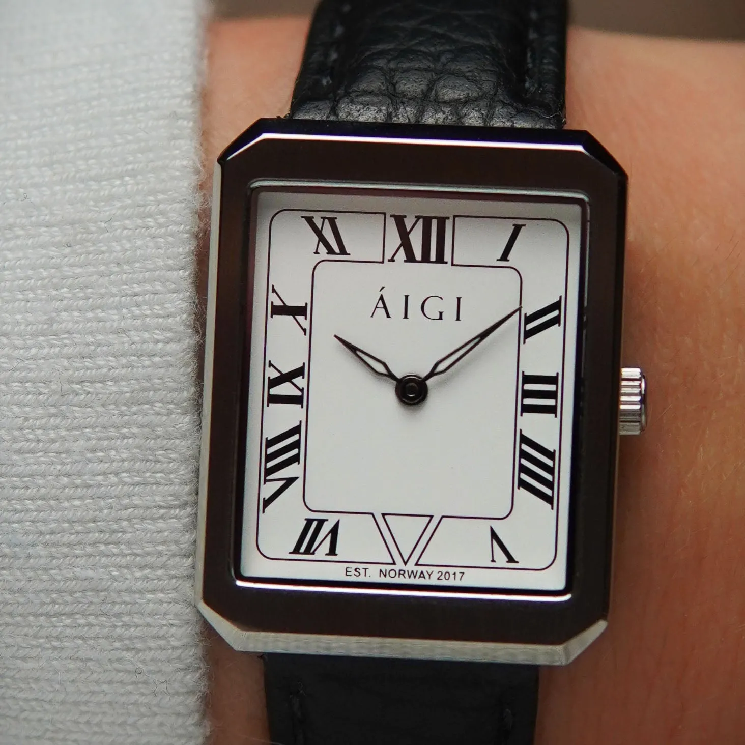 GLACIER - LEATHER sold by Aigi Time product image thumbnail 3