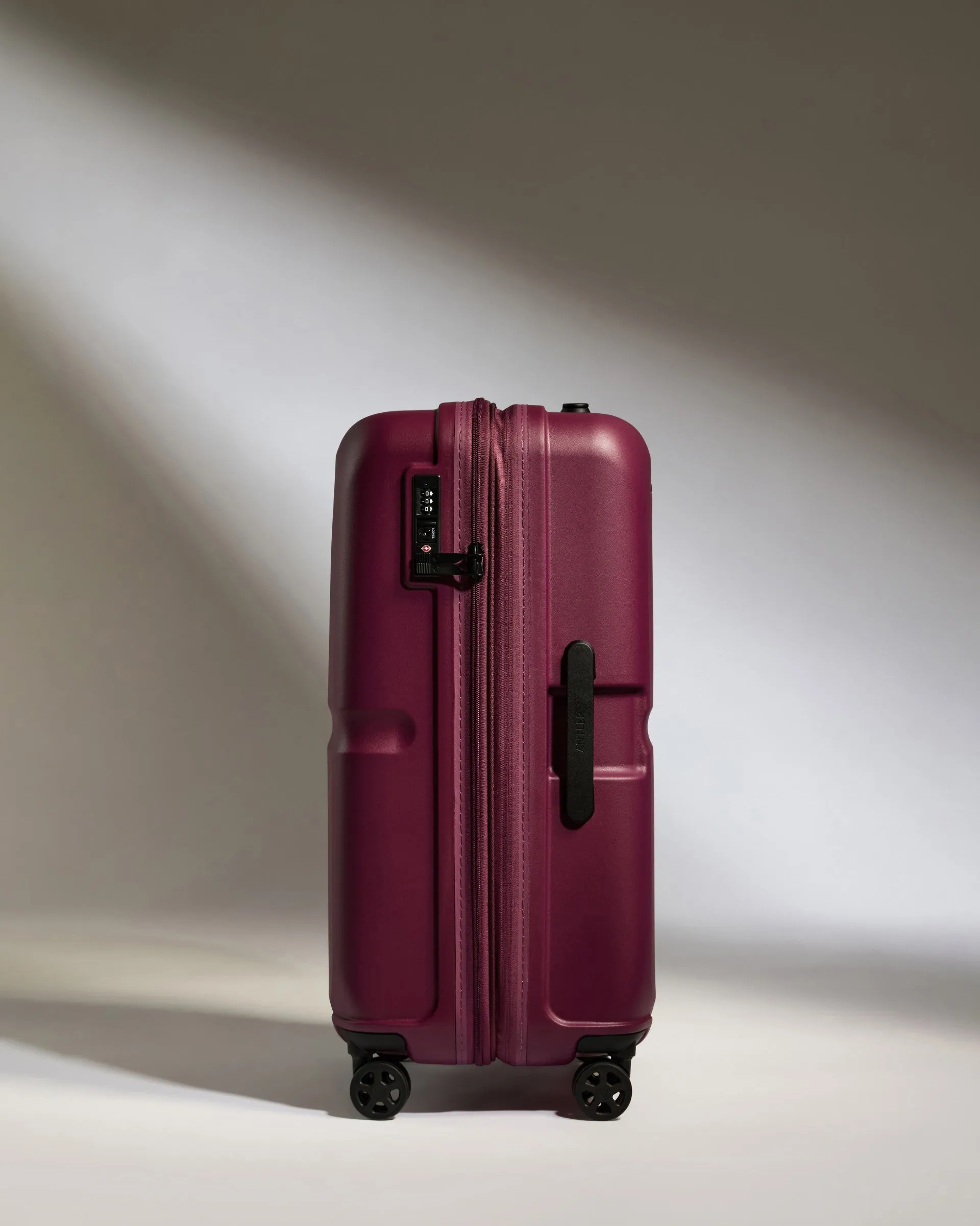 Medium Luggage in Heather Purple - Single Stripe sold by Antler product image thumbnail 4