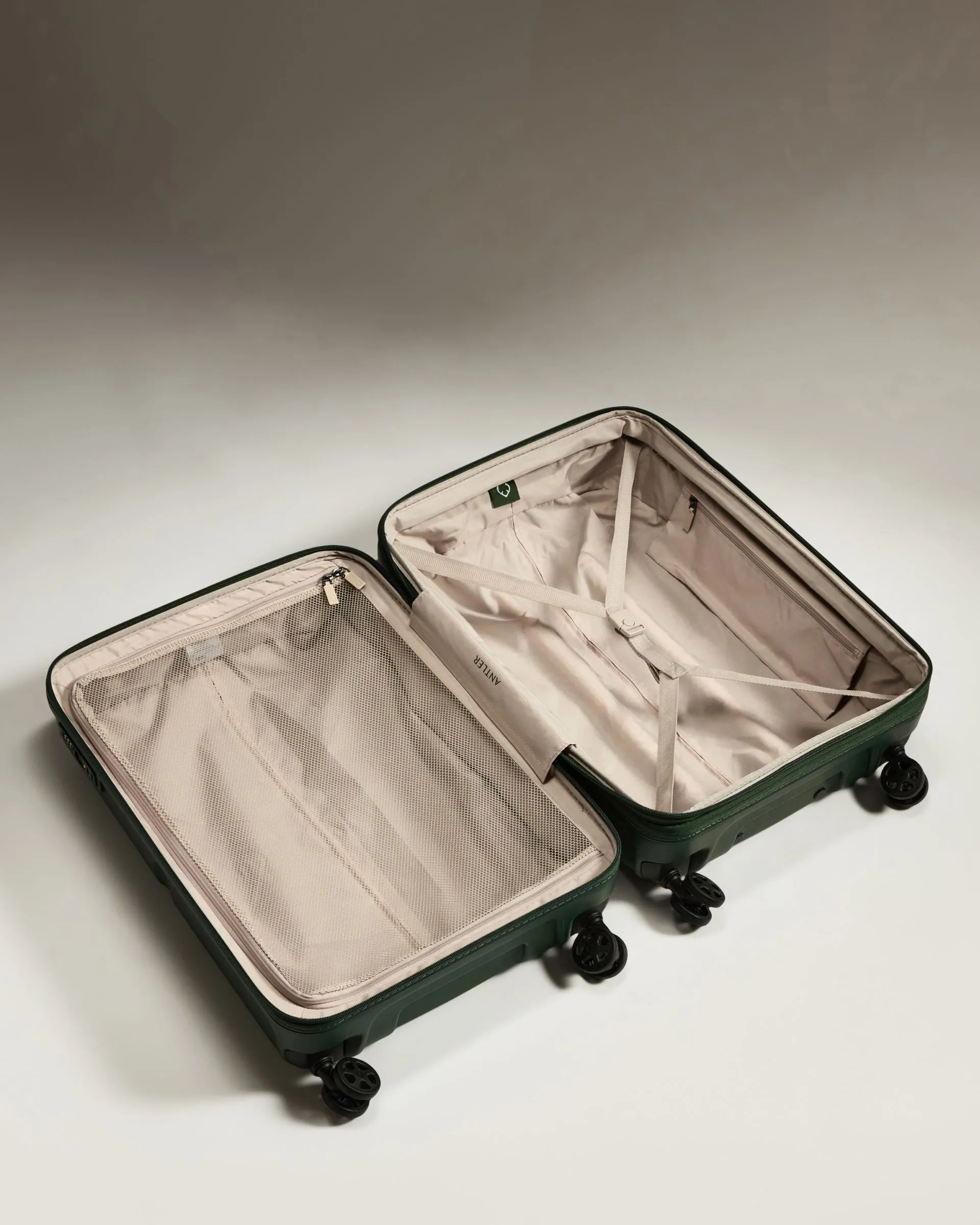 Medium Luggage in Antler Green - Single Stripe sold by Antler product image thumbnail 3