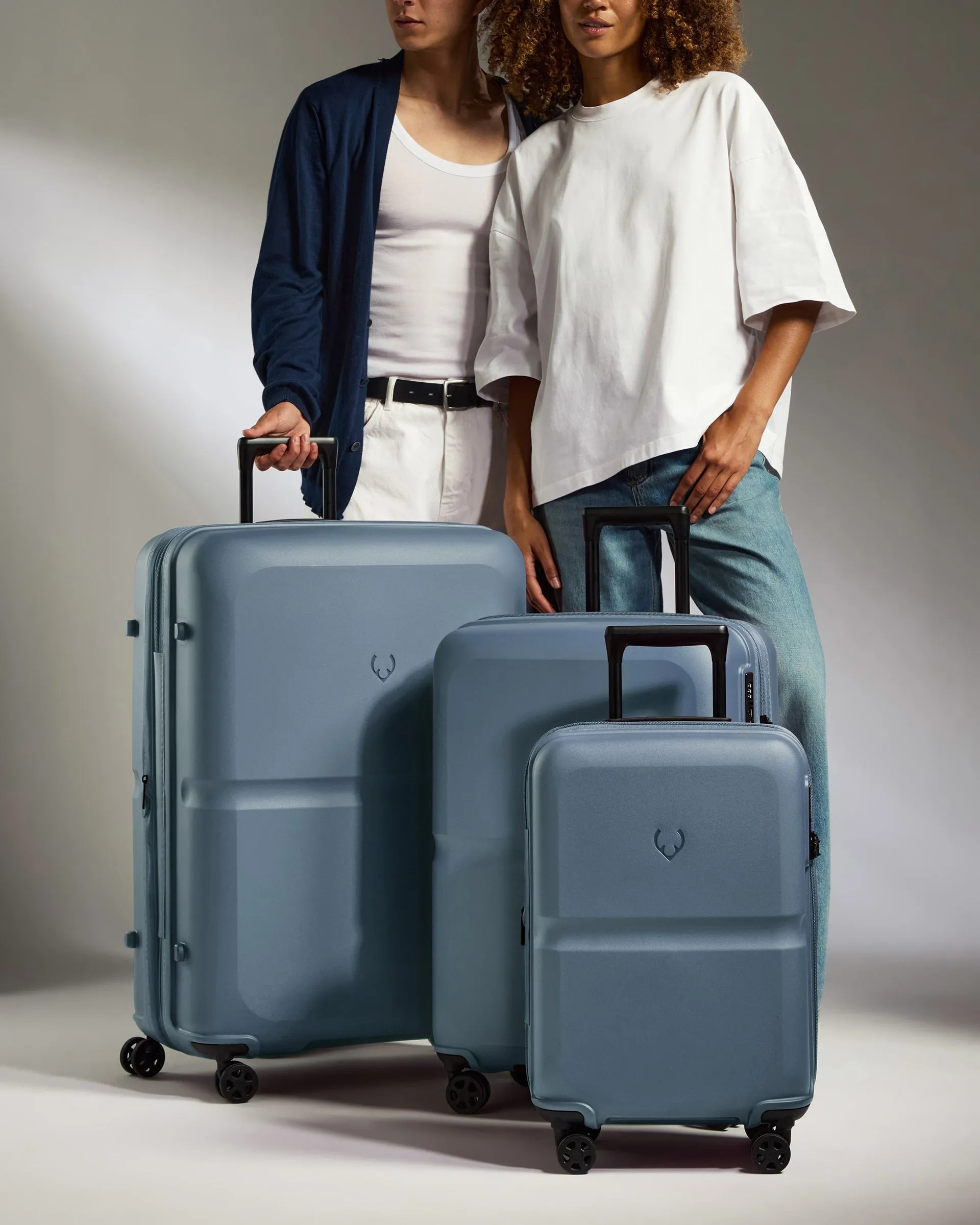 Expandable Carry-on Luggage Set in Cove Blue - Single Stripe sold by Antler product image thumbnail 2
