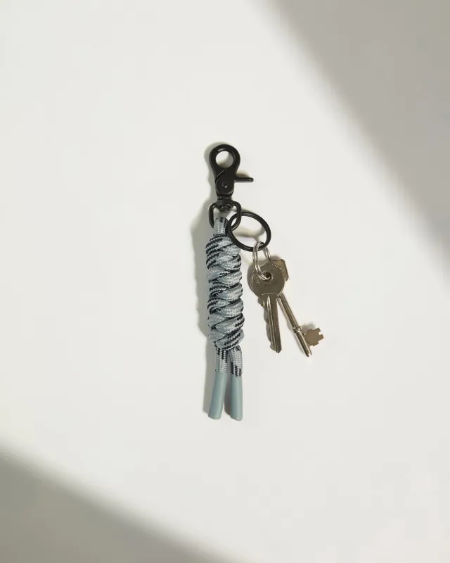 Discovery Keyring in Mist Blue made by Antler