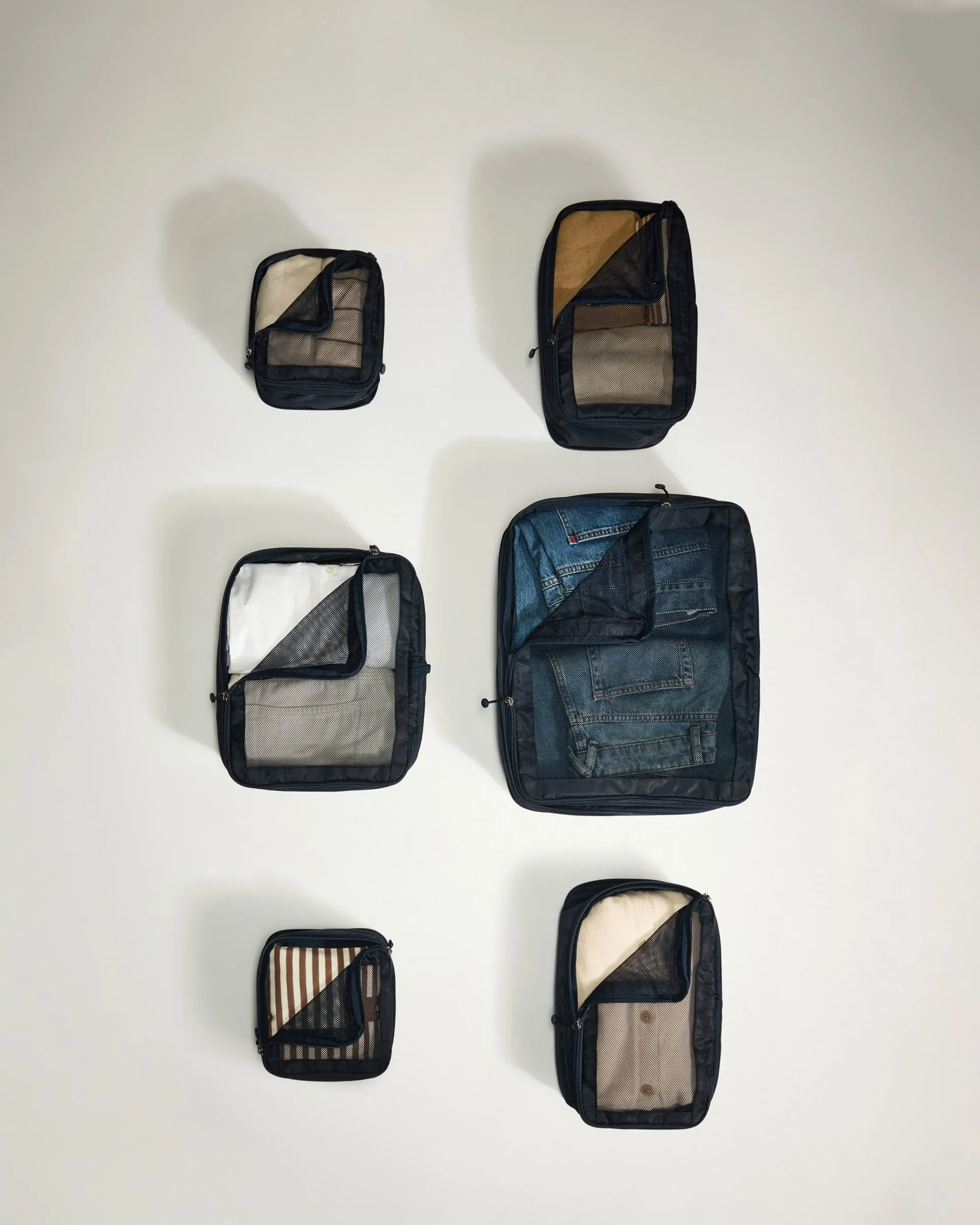 Packing Cubes in Navy Blue - Set of 6 sold by Antler product image thumbnail 3