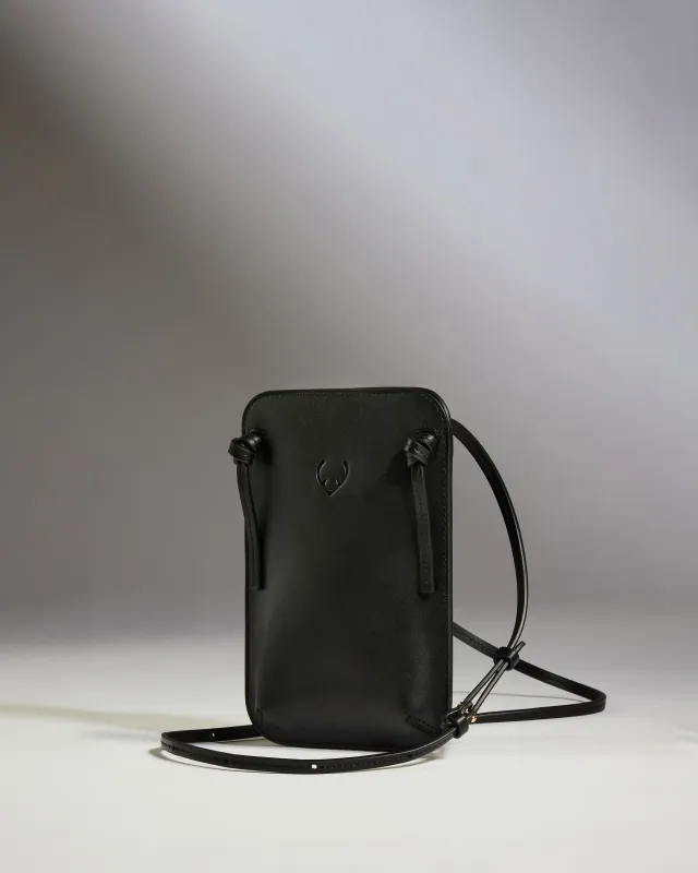 Crossbody Bag in Black Leather - Heritage Collection sold by Antler