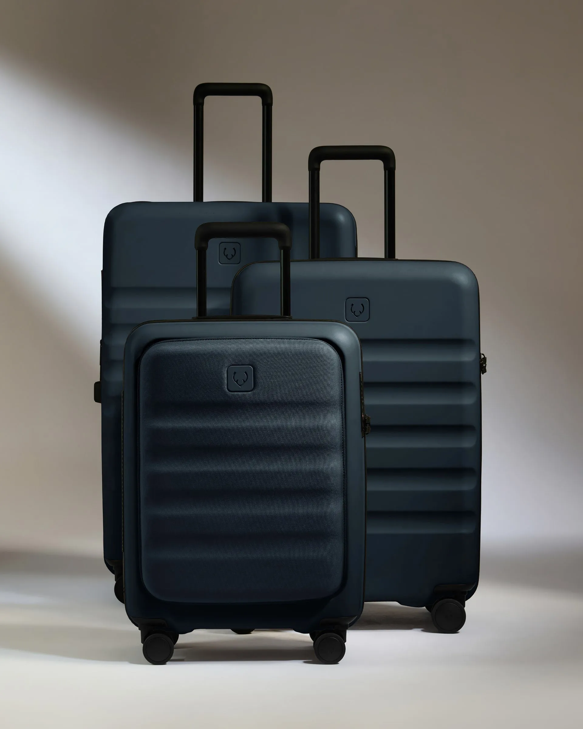 Carry-on with Pocket Luggage Set in Indigo Blue - Icon Stripe sold by Antler product image thumbnail 2