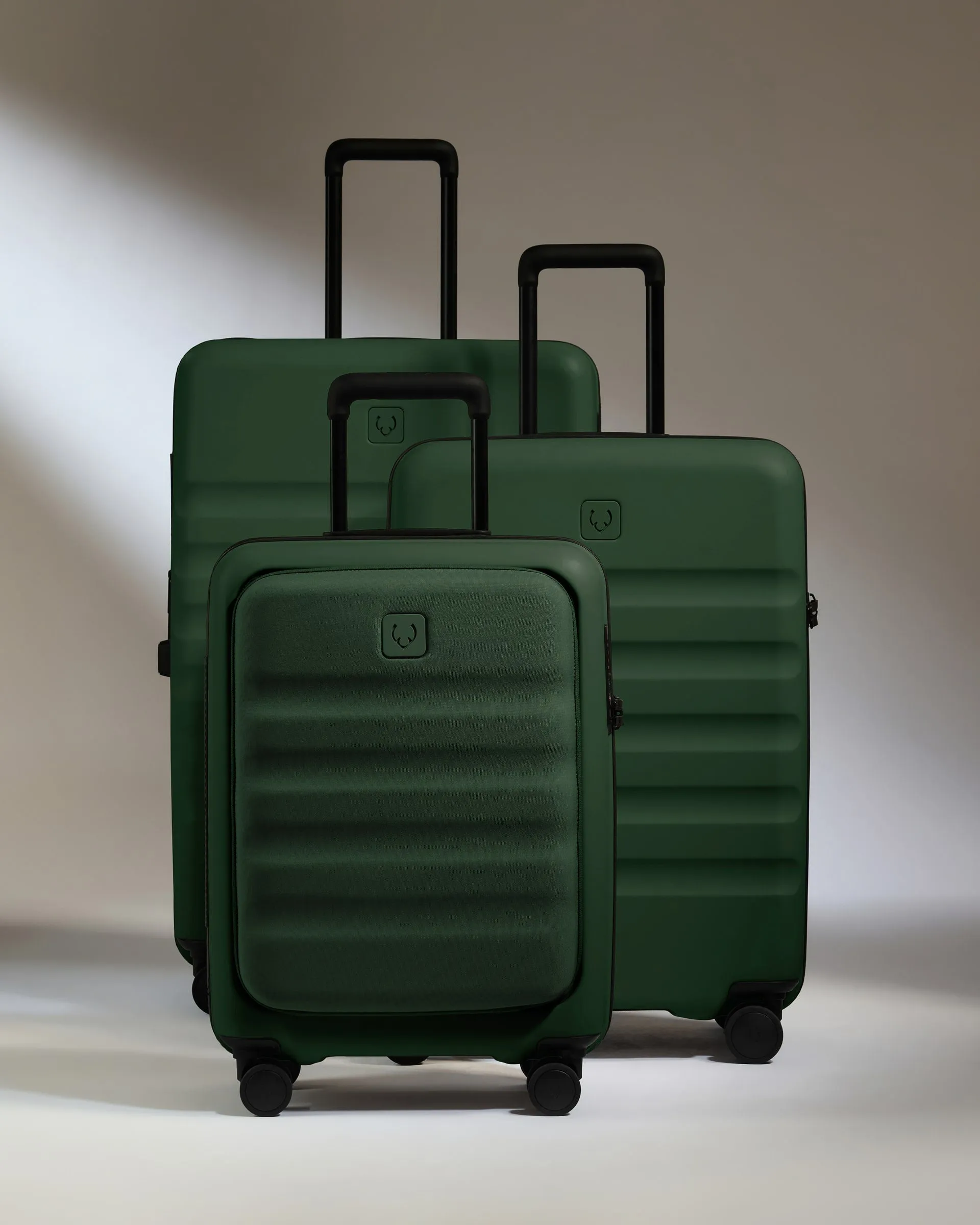 Carry-on with Pocket Luggage Set in Antler Green - Icon Stripe sold by Antler product image thumbnail 2