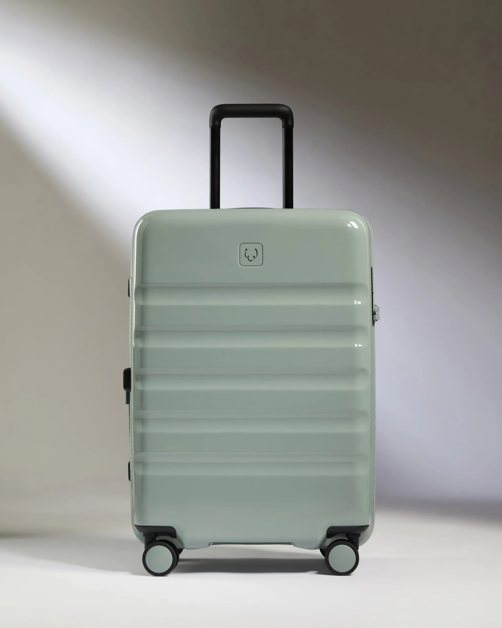 Medium Luggage in Mist Blue Gloss - Icon Stripe sold by Antler product image thumbnail 5