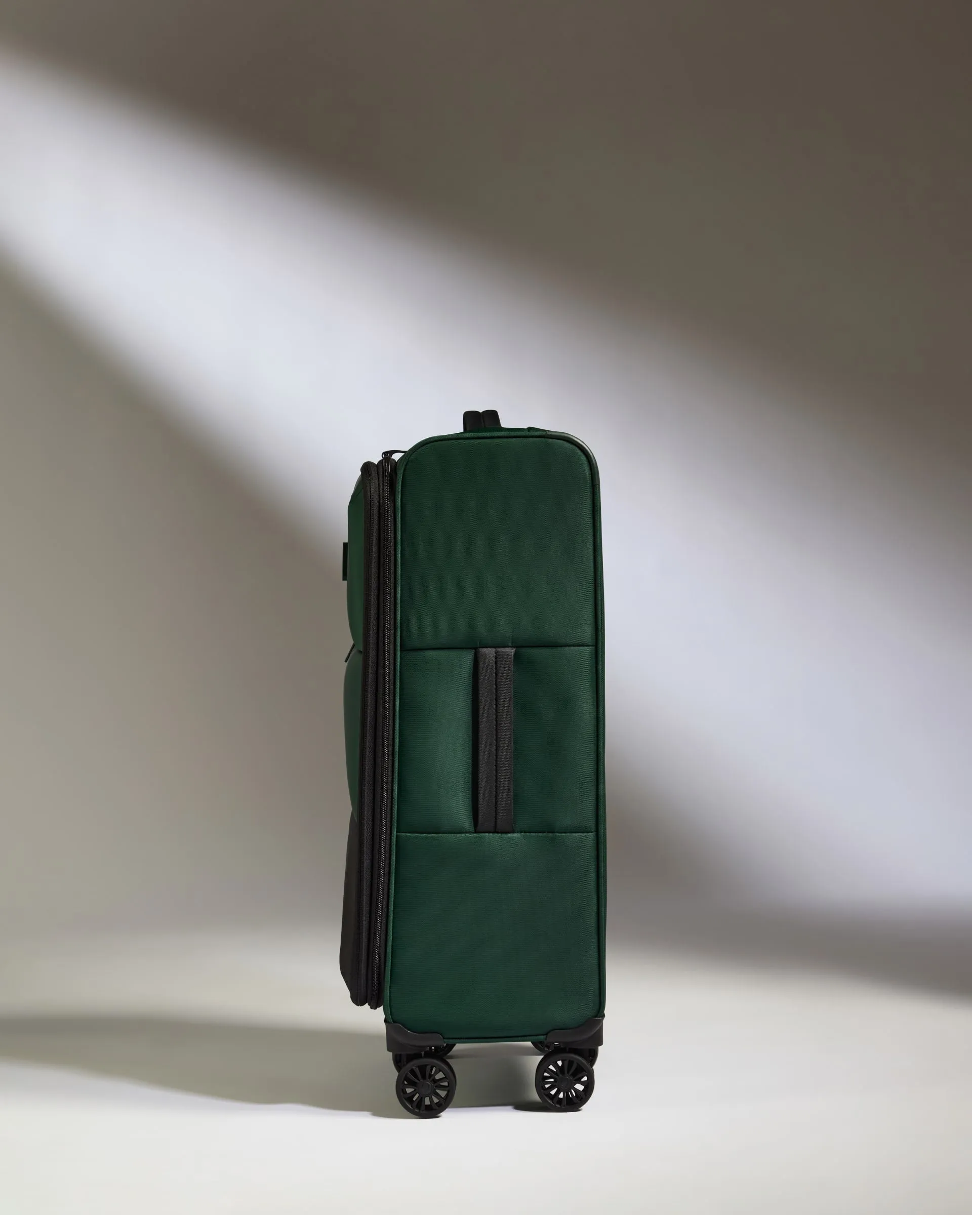 Lightest Medium Luggage in Antler Green - Soft Stripe 2.0 sold by Antler product image thumbnail 3